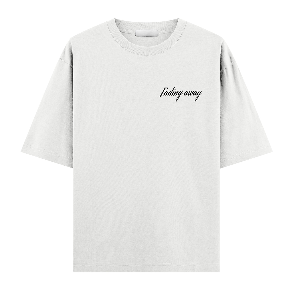 Fading Away beyaz oversize tişört – ön görünüm, göğüs baskısı