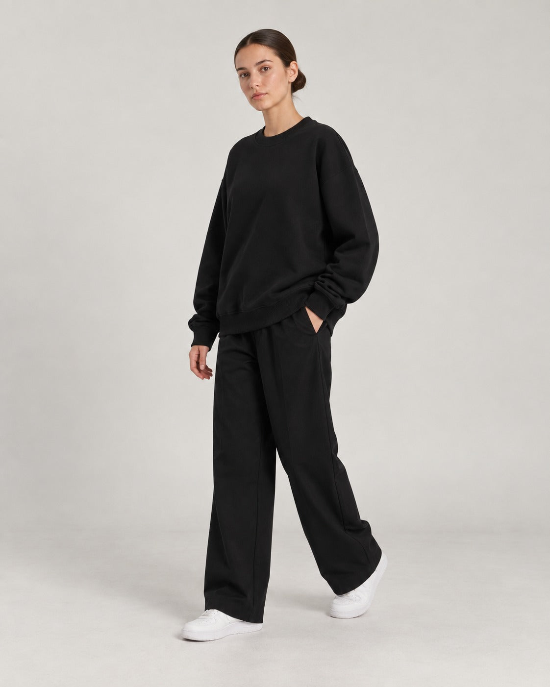 Siyah oversize sweatshirt - stüdyo, yandan
